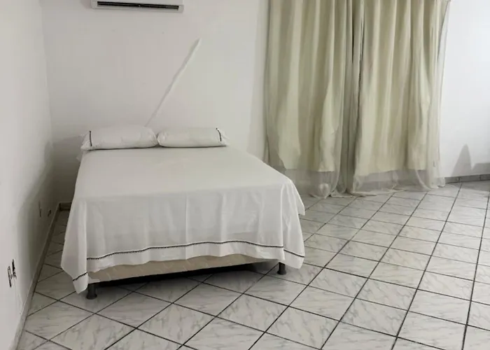 Ap 5 Km Da Praia Ar-Condicionado