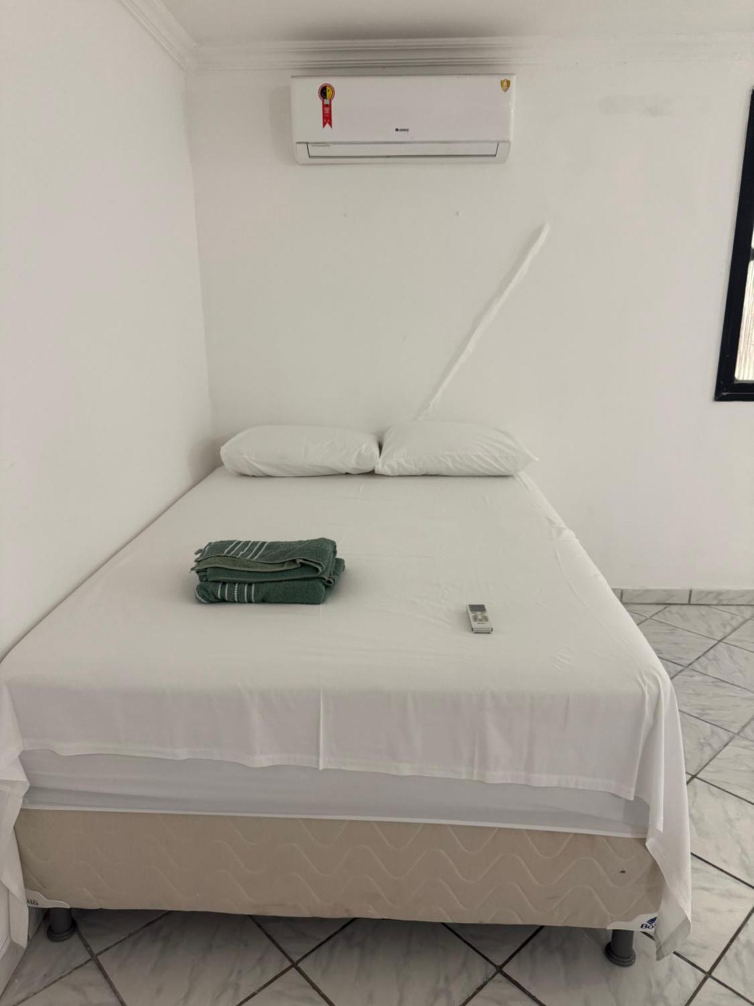 Ap 5 Km Da Ar-condicionado Apartamento Vitória